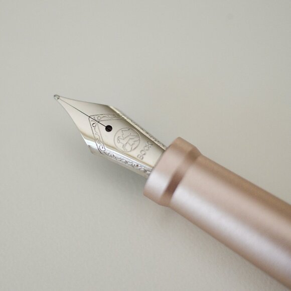 Stilform Ink fountain pen in rose gold color, medium nib, made in Germany - Picture 3 of 5